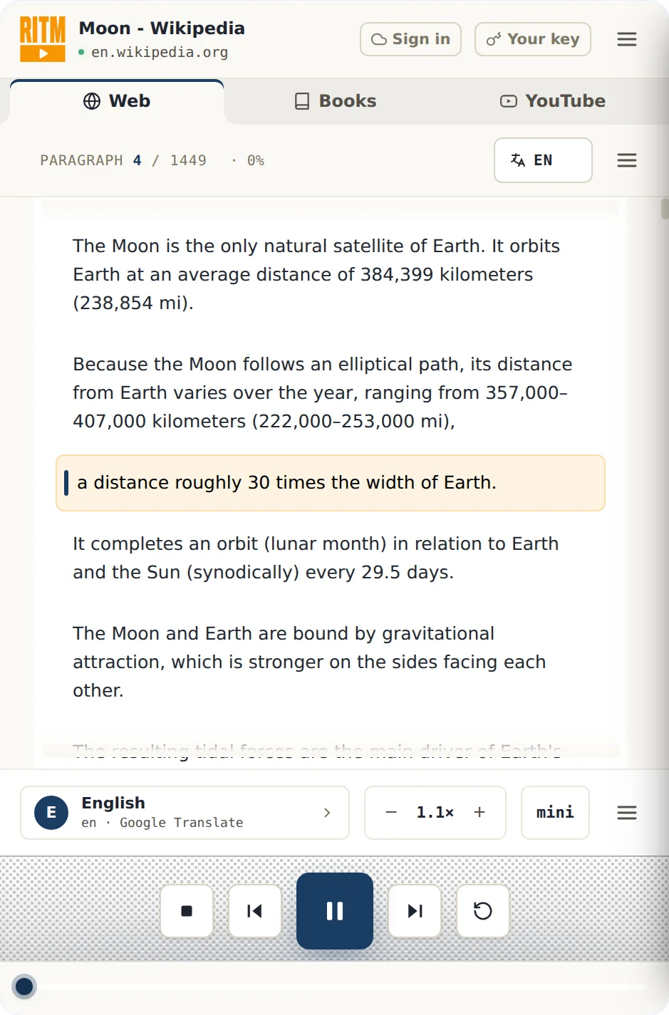 Die Seitenleiste von Read It To Me liest einen Wikipedia-Artikel vor, die aktuelle Zeile ist hervorgehoben, unten die Wiedergabesteuerung
